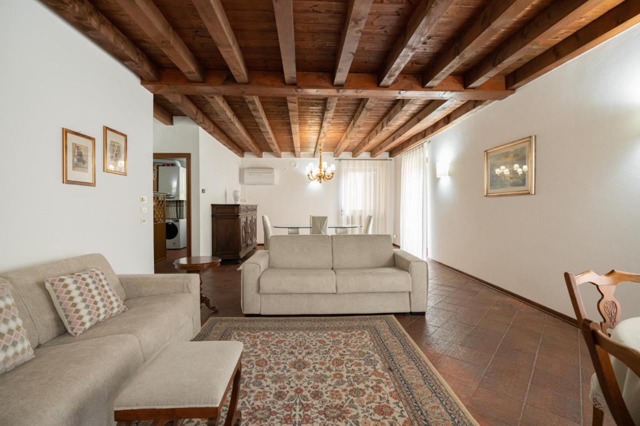 Centralissima E Antica Residenza Cappello - Domus Verona — Foto 3
